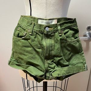 Urban Renewal Green Levi’s shorts sz 29W